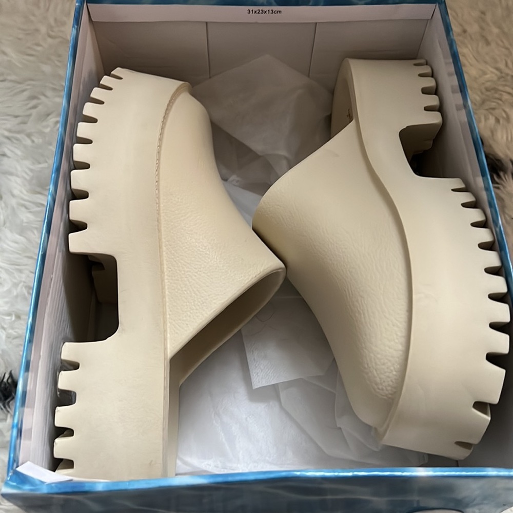 Jelly Clogs-Jeffrey Campbell